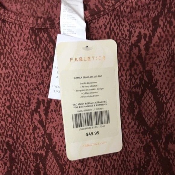 Fabletics Kamila Seamless Long-Sleeve athletic Top size medium - Picture 8 of 12